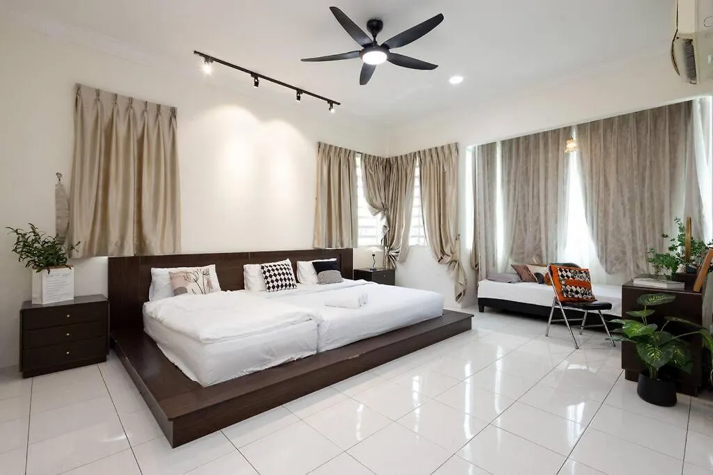 Retro Homestay Ipoh - Semi D 15Pax Wedding Malaysia