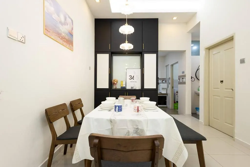Holiday home Retro Homestay Ipoh - Semi D 15Pax Wedding Malaysia