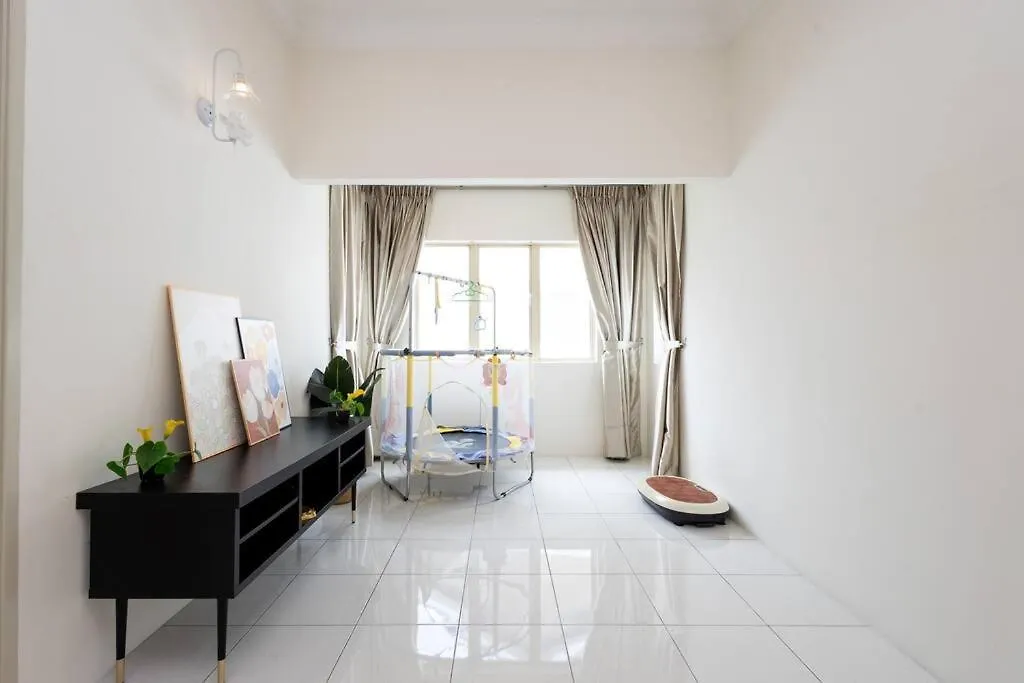 Retro Homestay Ipoh - Semi D 15Pax Wedding 0*,